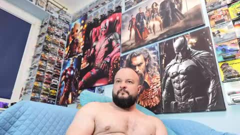 Chris online show from April 9, 6:41 am