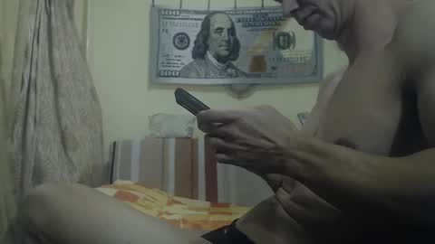 Snapshot of musculargod chatting on December 28, 10:55 pm SexyMuscled online show from December 28, 10:55 pm