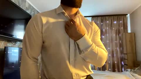 muscularjuggler online show from February 2, 6:34 am