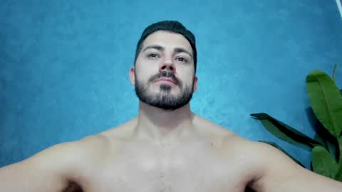 muscularmaster onlyfans online show from January 9, 10:52 pm