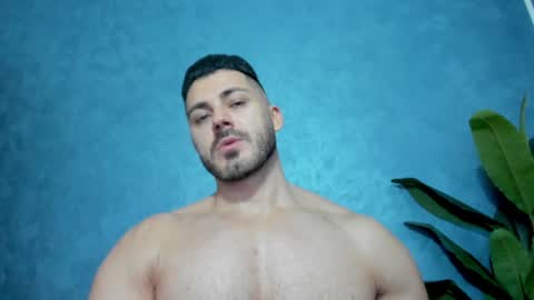 muscularmaster onlyfans online show from January 16, 10:34 pm