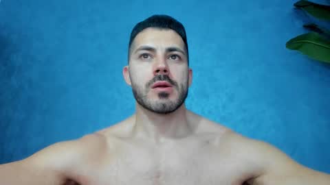 Snapshot of muscularmaster chatting on March 16, 10:14 pm muscularmaster onlyfans online show from March 16, 10:14 pm