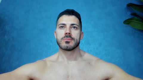 Snapshot of muscularmaster chatting on March 17, 10:18 am muscularmaster onlyfans online show from March 17, 10:18 am