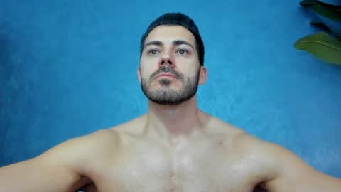 Snapshot of muscularmaster chatting on April 2, 9:51 am muscularmaster onlyfans online show from April 2, 9:51 am