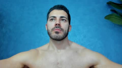Snapshot of muscularmaster chatting on April 2, 9:56 pm muscularmaster onlyfans online show from April 2, 9:56 pm