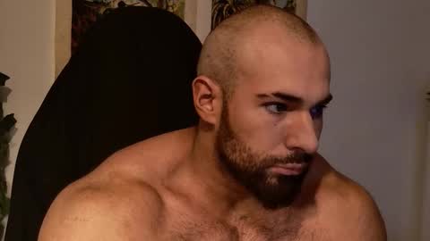 Snapshot of musculusx chatting on October 8, 12:25 pm Musculus online show from October 8, 12:25 pm