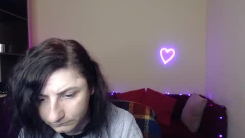 Jeneva online show from December 15, 6:34 pm