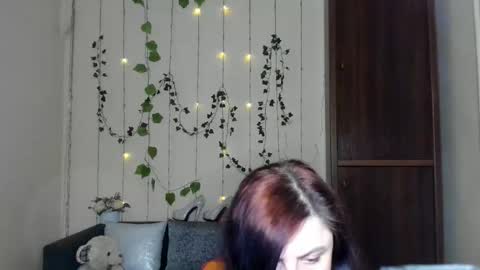 Jeneva online show from April 30, 8:57 pm