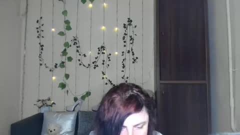 Jeneva online show from May 12, 6:27 pm