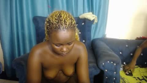 Milly online show from April 1, 3:42 pm