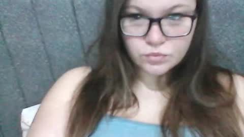 musechic_wild online show from January 12, 1:44 am