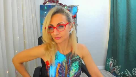 Diana online show from December 11, 5:48 pm