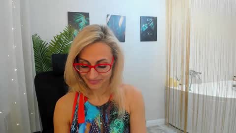 Diana online show from February 19, 11:38 am