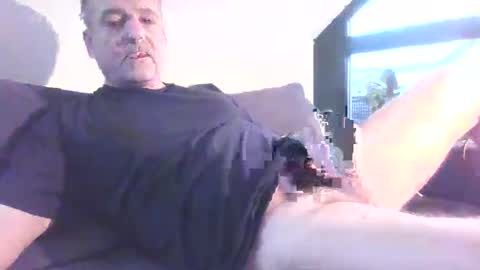 Snapshot of muskauer chatting on December 11, 7:09 am nobuddy online show from December 11, 7:09 am