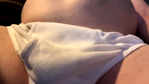 Snapshot of mutualjerk chatting on December 4, 3:32 pm bighead mature oldcock love hairy pussy C2C married..hairy women more than welcome. Tips not required but appreciated online show from December 4, 3:32 pm