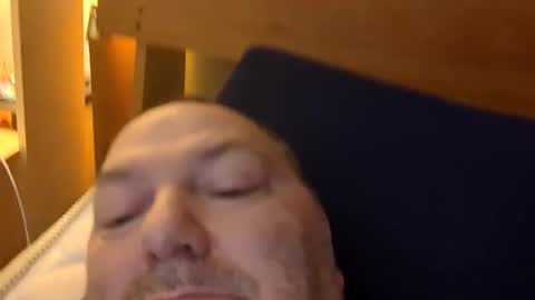 Snapshot of mutualmasturbatorman chatting on January 18, 2:10 pm mutualmasturbatorman online show from January 18, 2:10 pm