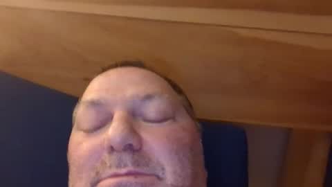 Snapshot of mutualmasturbatorman chatting on February 21, 9:16 pm mutualmasturbatorman online show from February 21, 9:16 pm