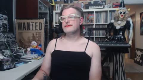 Muziknerd online show from July 25, 3:15 am