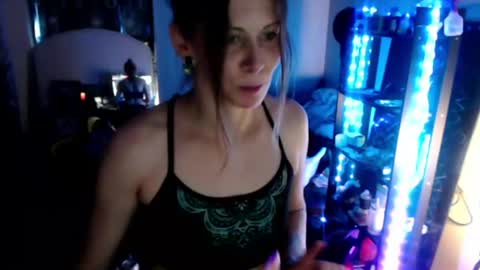 ghost mantis online show from July 18, 10:13 pm