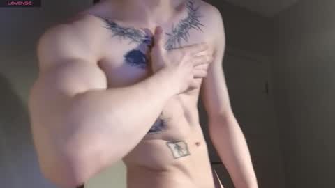 1x1 online show from October 26, 6:47 pm