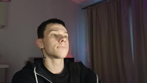 1x1 online show from October 27, 8:40 am