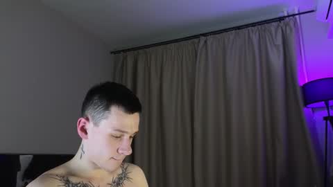 1x1 online show from December 15, 2:32 pm