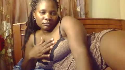 mwekas568403 online show from February 8, 8:18 am