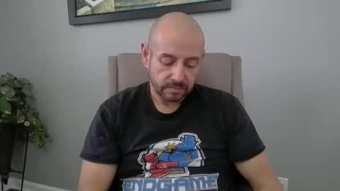 Snapshot of mworlton9 chatting on March 23, 5:50 pm Maximus online show from March 23, 5:50 pm