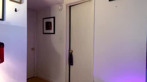 Snapshot of mxscary chatting on February 21, 12:27 am mxscary online show from February 21, 12:27 am