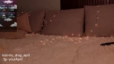 April online show from October 11, 12:43 am