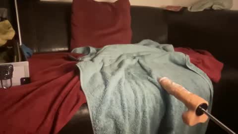 my_dirty_office online show from December 19, 9:17 pm