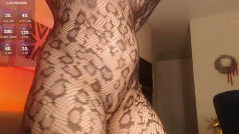 Hannah  welcome  online show from January 13, 2:00 pm