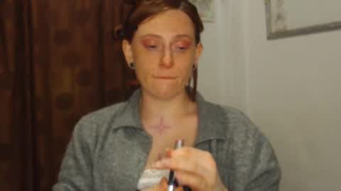     sara      i know you love me xoxox     online show from October 22, 6:35 am