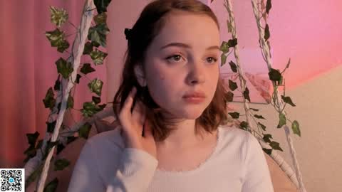 Maya online show from January 6, 3:08 pm