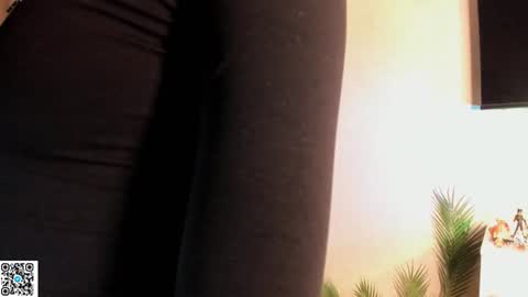 Maya online show from January 11, 6:23 pm