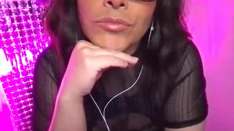 Snapshot of myablush chatting on April 5, 6:21 am Mya Blush online show from April 5, 6:21 am