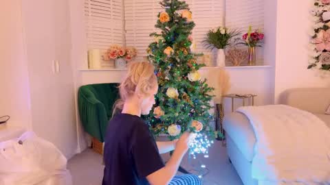 Mya-be Yours P online show from December 6, 10:52 pm