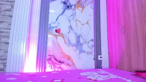 mybonnieandclyde303av online show from April 3, 2:20 am