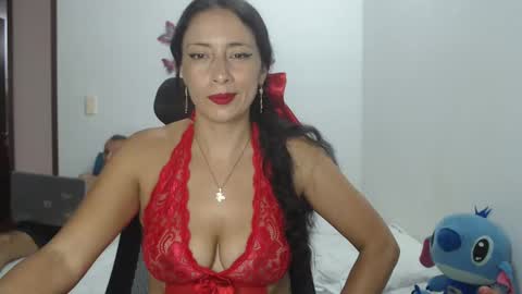 mary and charlie online show from December 5, 9:17 pm