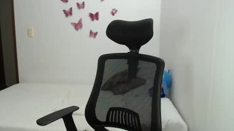 mary and charlie online show from January 30, 12:18 am