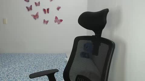 mary and charlie online show from March 11, 12:22 am