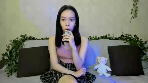 Snapshot of mycherrymolly chatting on March 6, 1:57 pm MyCherryMolly online show from March 6, 1:57 pm