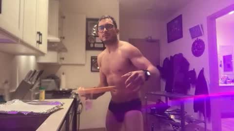 Snapshot of myguy19 chatting on March 20, 5:12 am DaDDY D online show from March 20, 5:12 am