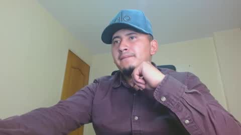 Snapshot of myke_andrade chatting on December 7, 5:09 pm myke_andrade online show from December 7, 5:09 pm