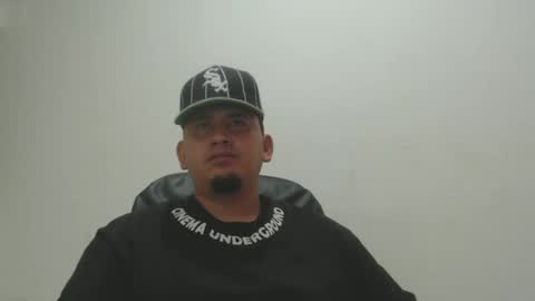 Snapshot of myke_andrade chatting on February 26, 6:37 am myke_andrade online show from February 26, 6:37 am