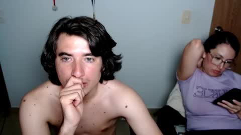 Snapshot of myke_xxx chatting on March 19, 1:31 am mike online show from March 19, 1:31 am