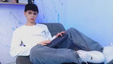 Mykel   online show from December 16, 2:44 pm