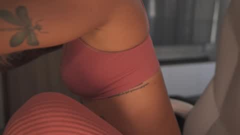 jacke BUNNY online show from October 1, 8:59 pm