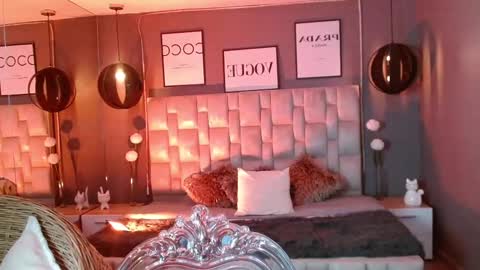 myla rossi online show from September 10, 11:38 pm