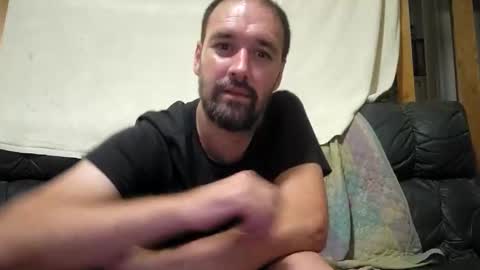 myleshodges online show from February 16, 10:33 am